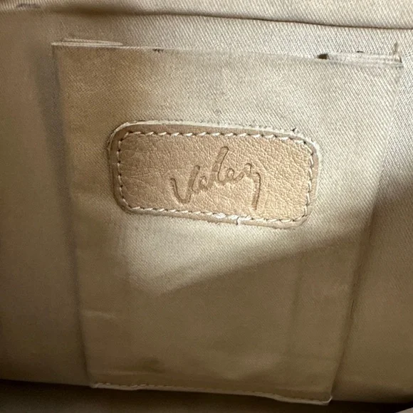 Stylish Tan Leather Hobo Bag - Picture 8 of 12